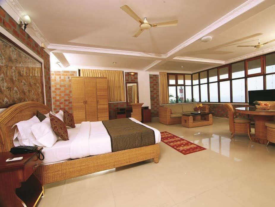 Sagara Beach Resort Kovalam Exterior foto